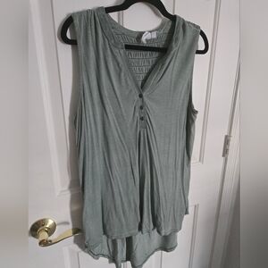 Cable & Gauge Sleeveless Sage Blouse
